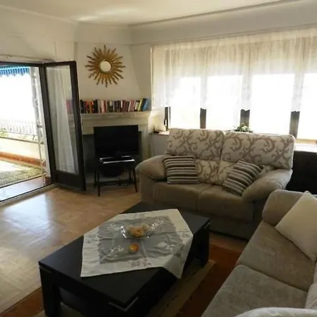 In Cala Mit Grossem Balkon By Interhome דירה בנידורם