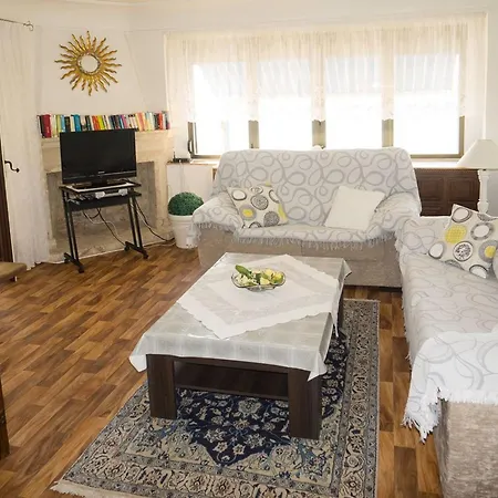 In Cala Mit Grossem Balkon By Interhome דירה *