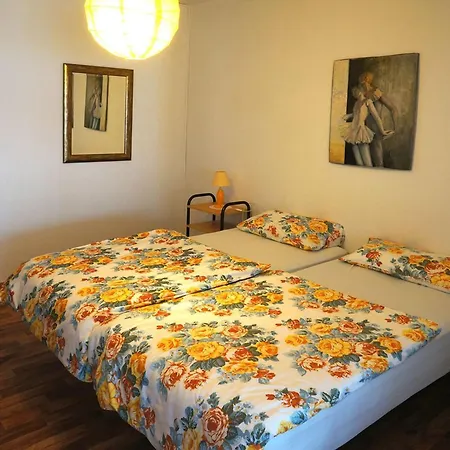 In Cala Mit Grossem Balkon By Interhome דירה